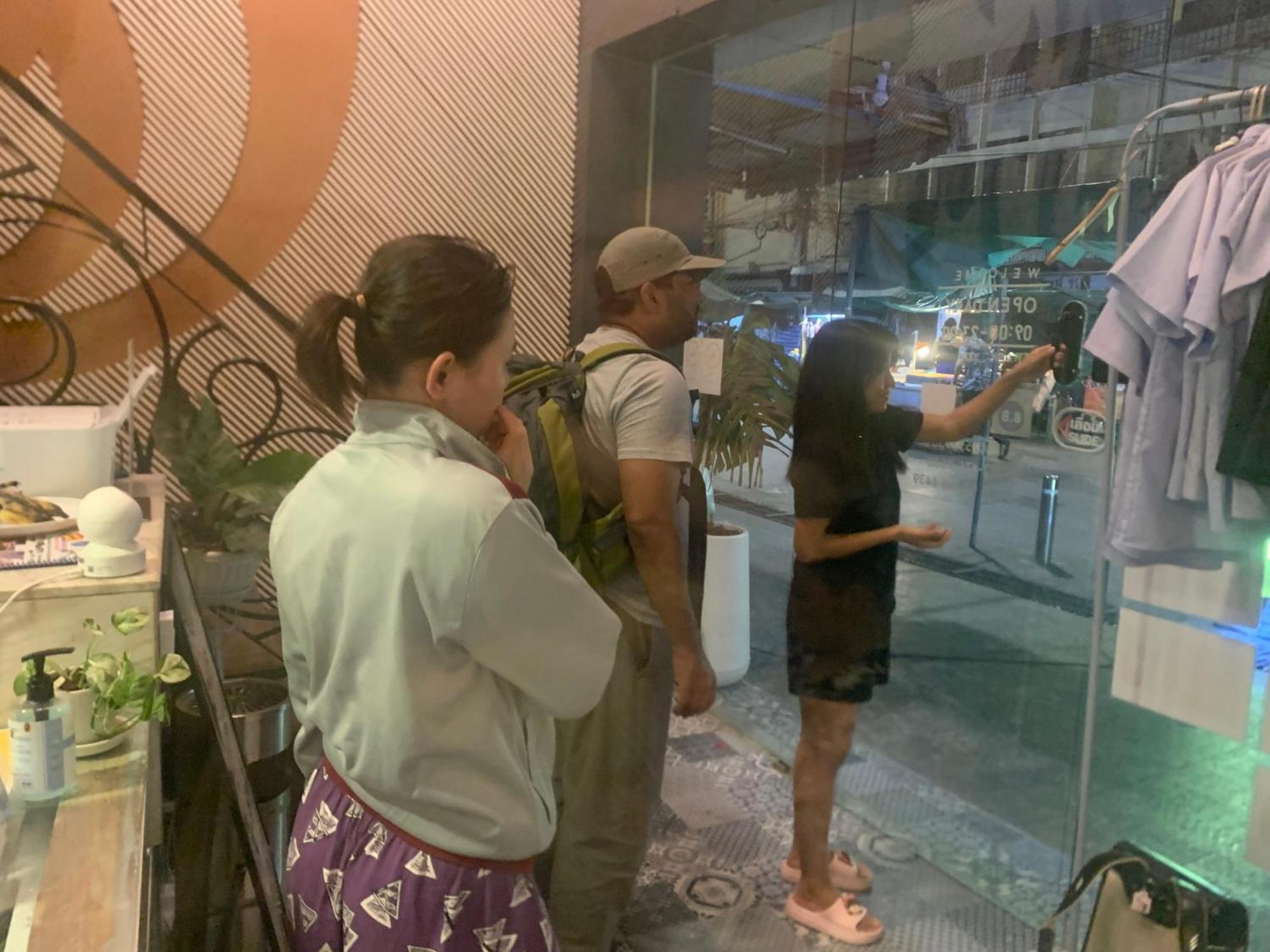 Susu Khaosan Hostel 방콕 외부 사진