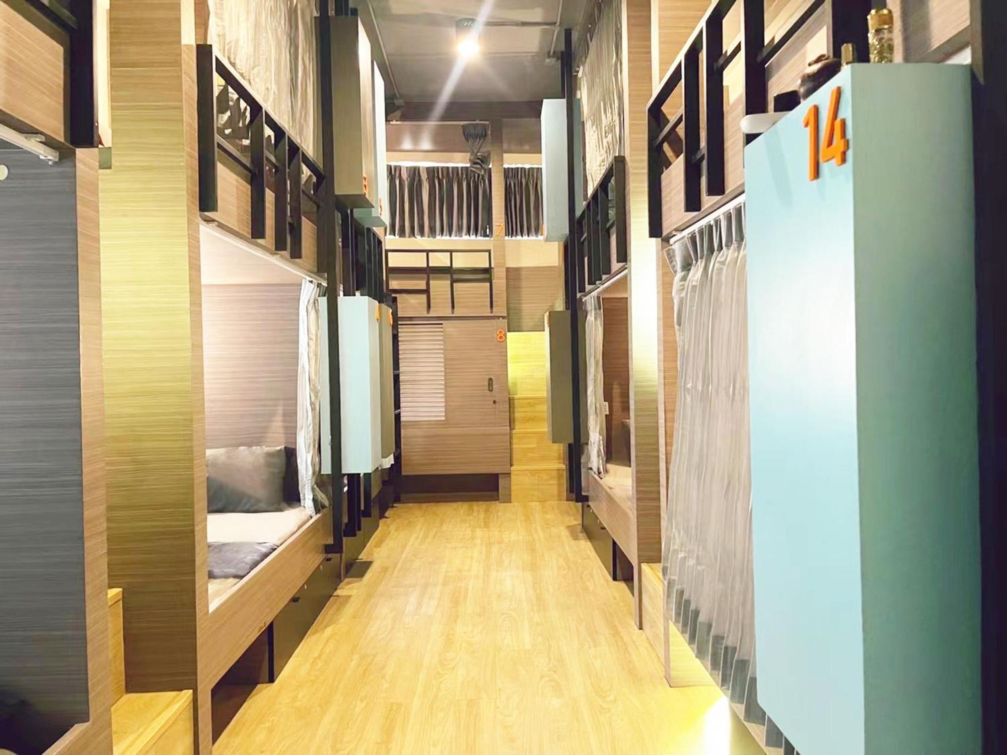 Susu Khaosan Hostel 방콕 외부 사진