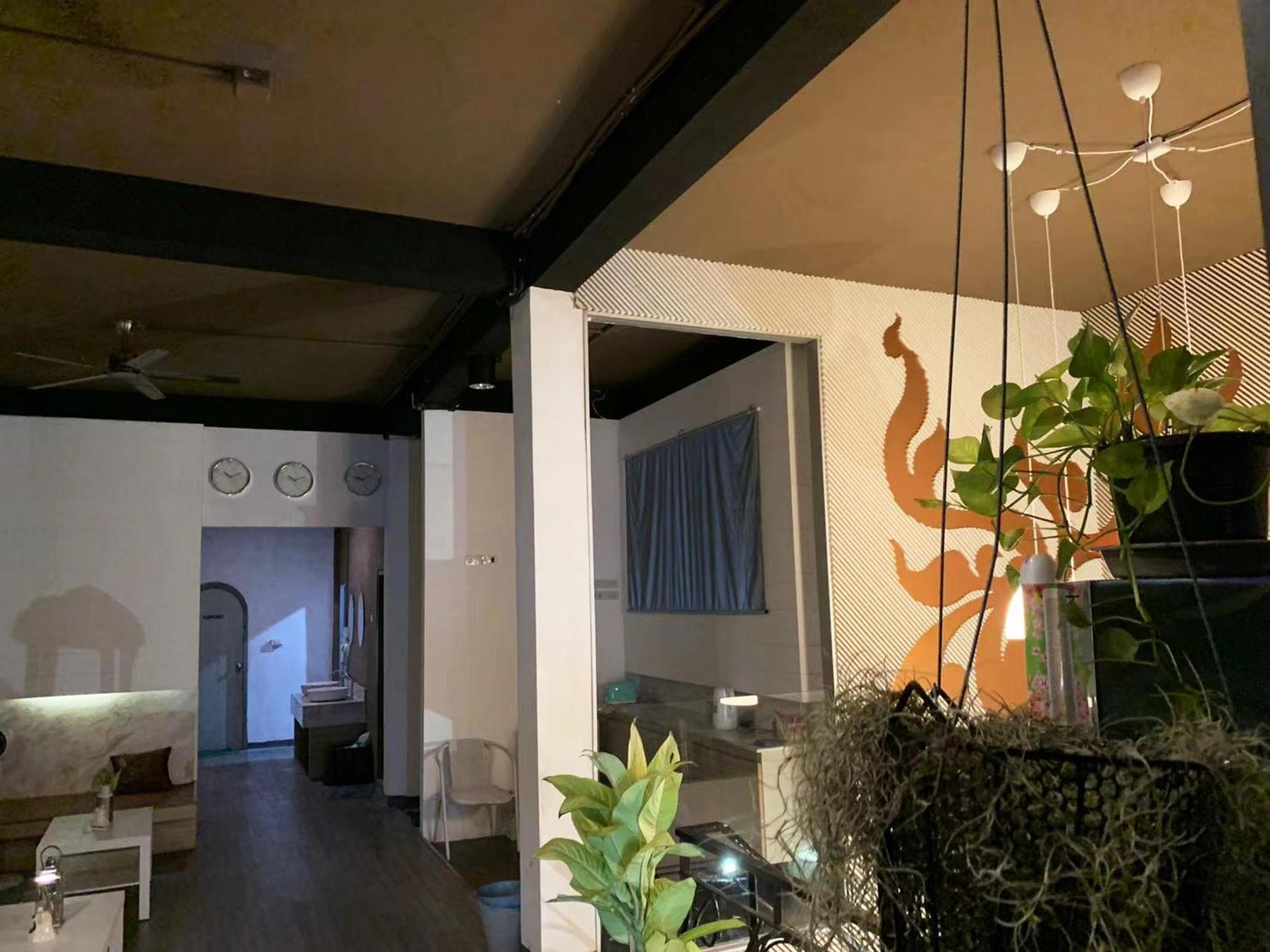 Susu Khaosan Hostel 방콕 외부 사진