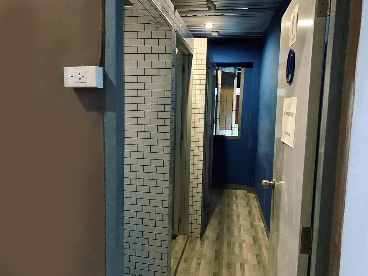 Susu Khaosan Hostel 방콕 외부 사진