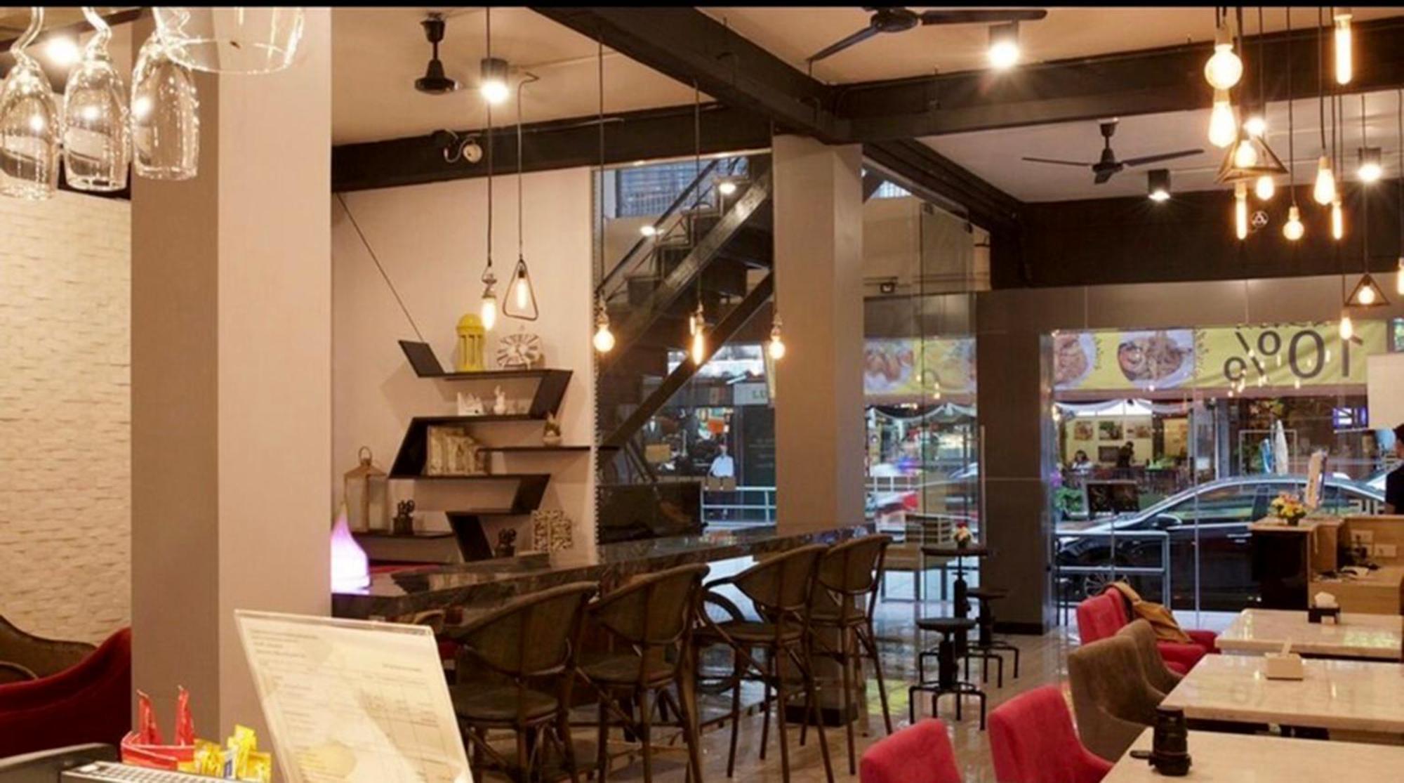 Susu Khaosan Hostel 방콕 외부 사진